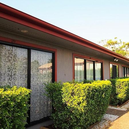 Springwood Motor Inn Zewnętrze zdjęcie